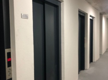 PORTOSEGURO_ARRIENDO_607_ASCENSORES